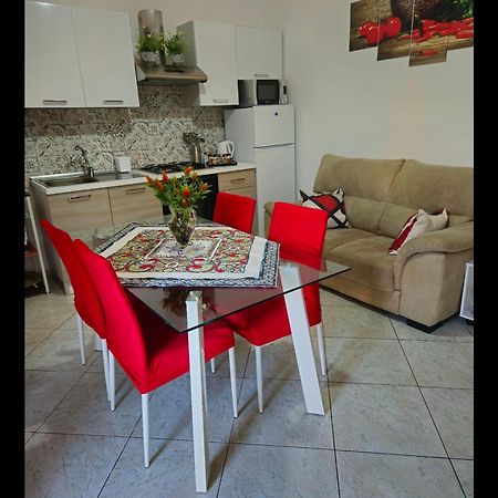 הוילה סירקוזה Residenza Giuseppina מראה חיצוני תמונה