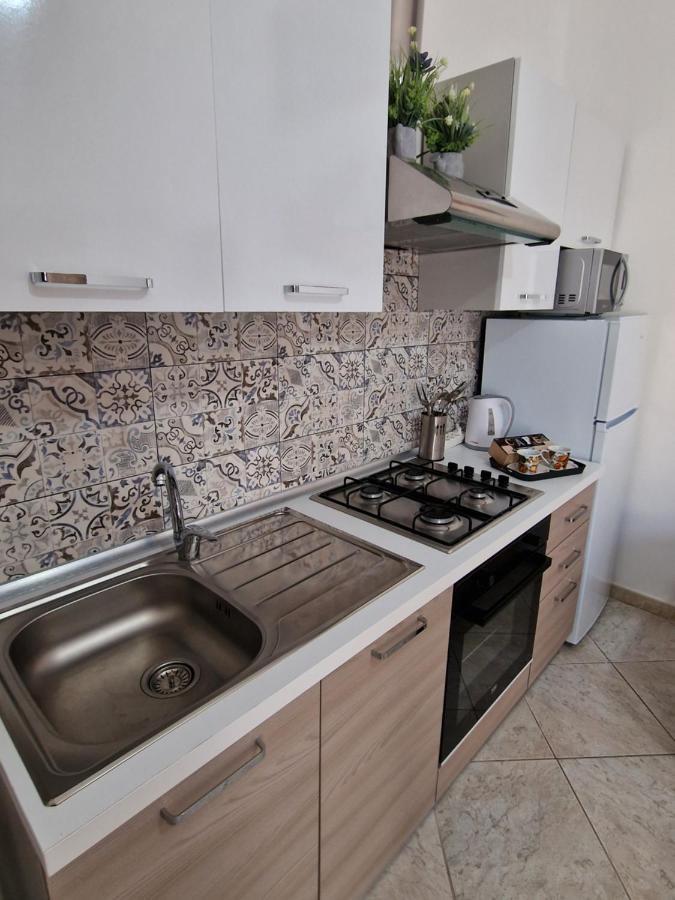הוילה סירקוזה Residenza Giuseppina מראה חיצוני תמונה